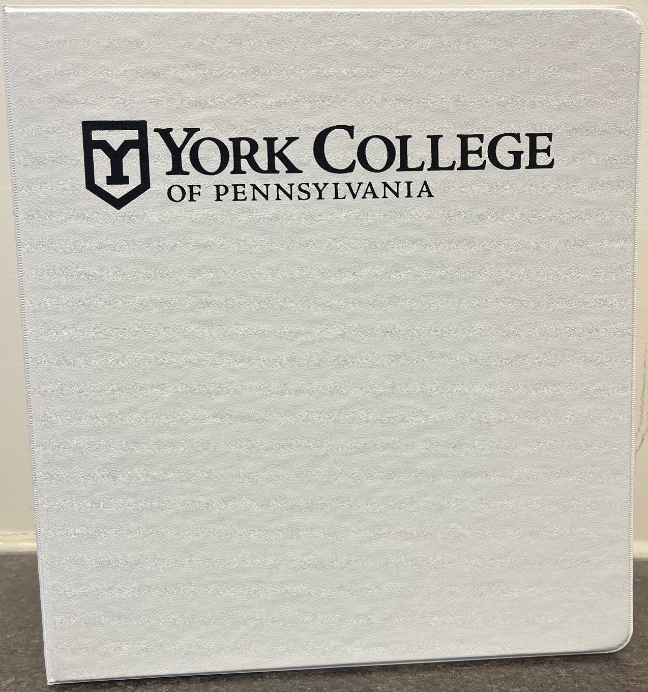 Binder: 1.5" Vinyl York College Imprinted