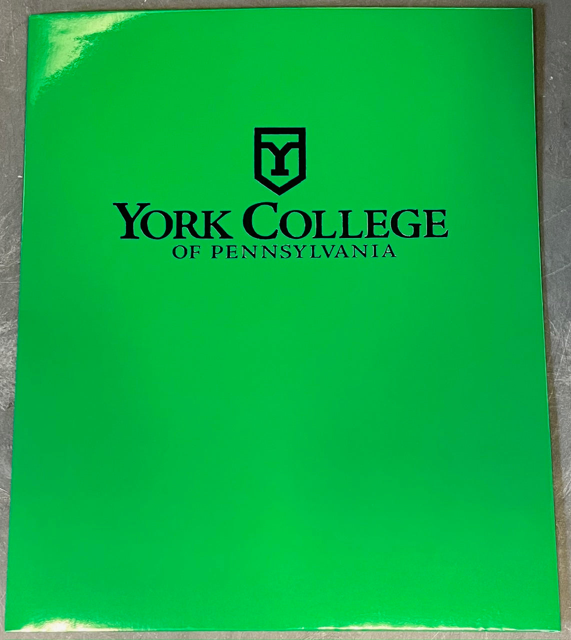 Folder: York College Imprinted w/Pockets